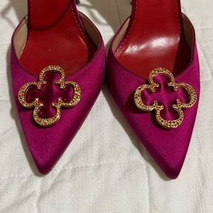 Carolina Herrera - Satin Fuchsia Slingback Pumps